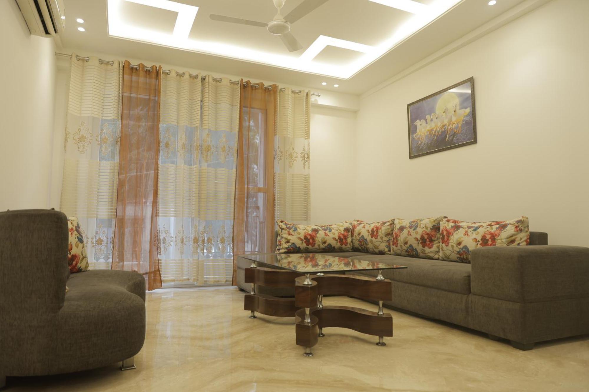Bed and Breakfast Under My Roof Superio Nuova Delhi Esterno foto