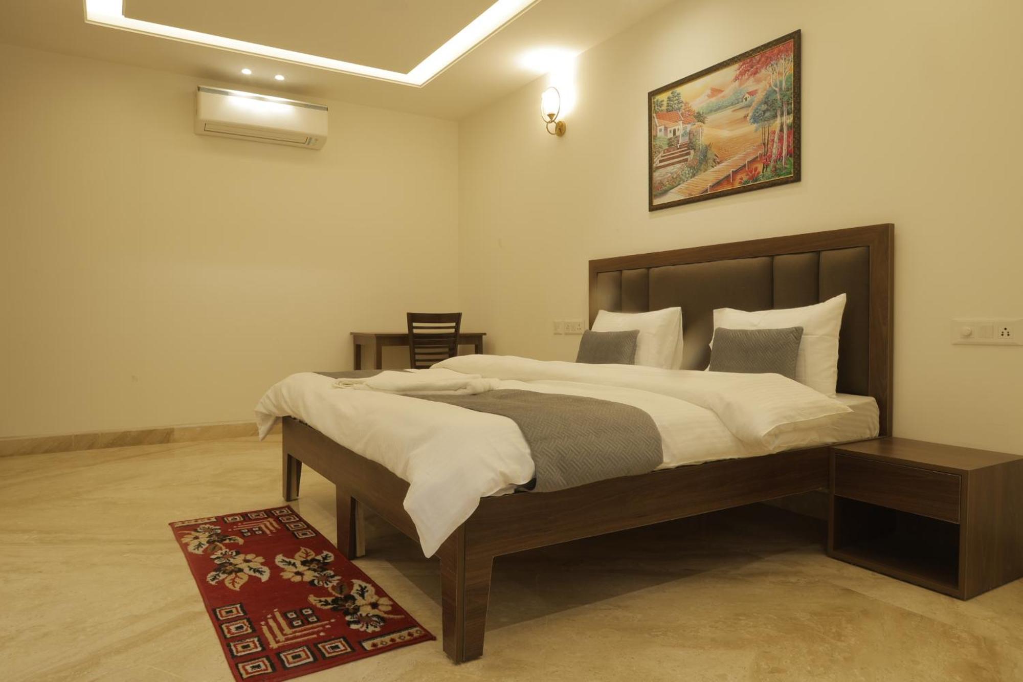 Bed and Breakfast Under My Roof Superio Nuova Delhi Esterno foto